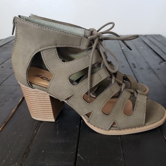 Soda 8.5 Olive Green Lace Up Sandals Heels Open Toe Zipper Back Boho Bohemian - Picture 9 of 9